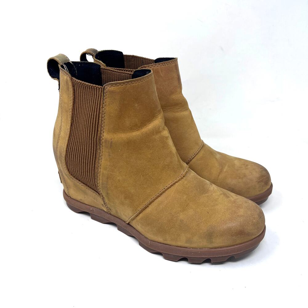 Sorel Joan of‎ Arctic Wedge II Womens 9 Chelsea Boot Tan Leather Hidden Heel